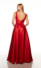 UNK-1750. Long, Plunging Neckline, A-line image 1