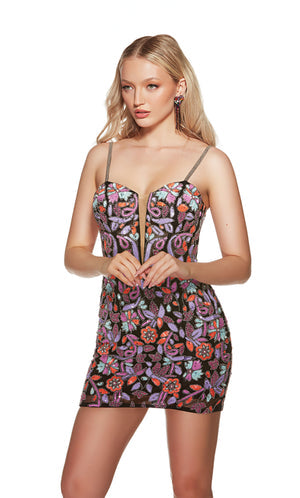 UNK-4881. Short, Plunging Neckline, Straight image 1