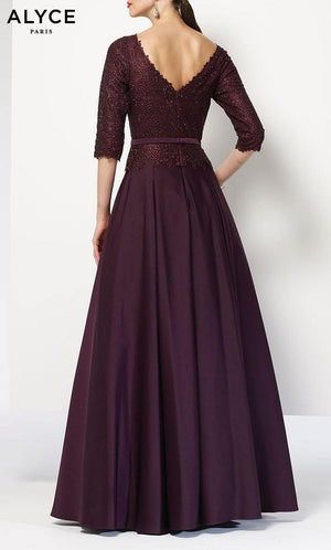 UNK-27099. Long, Bateau Neckline, Medium Fullness image 1