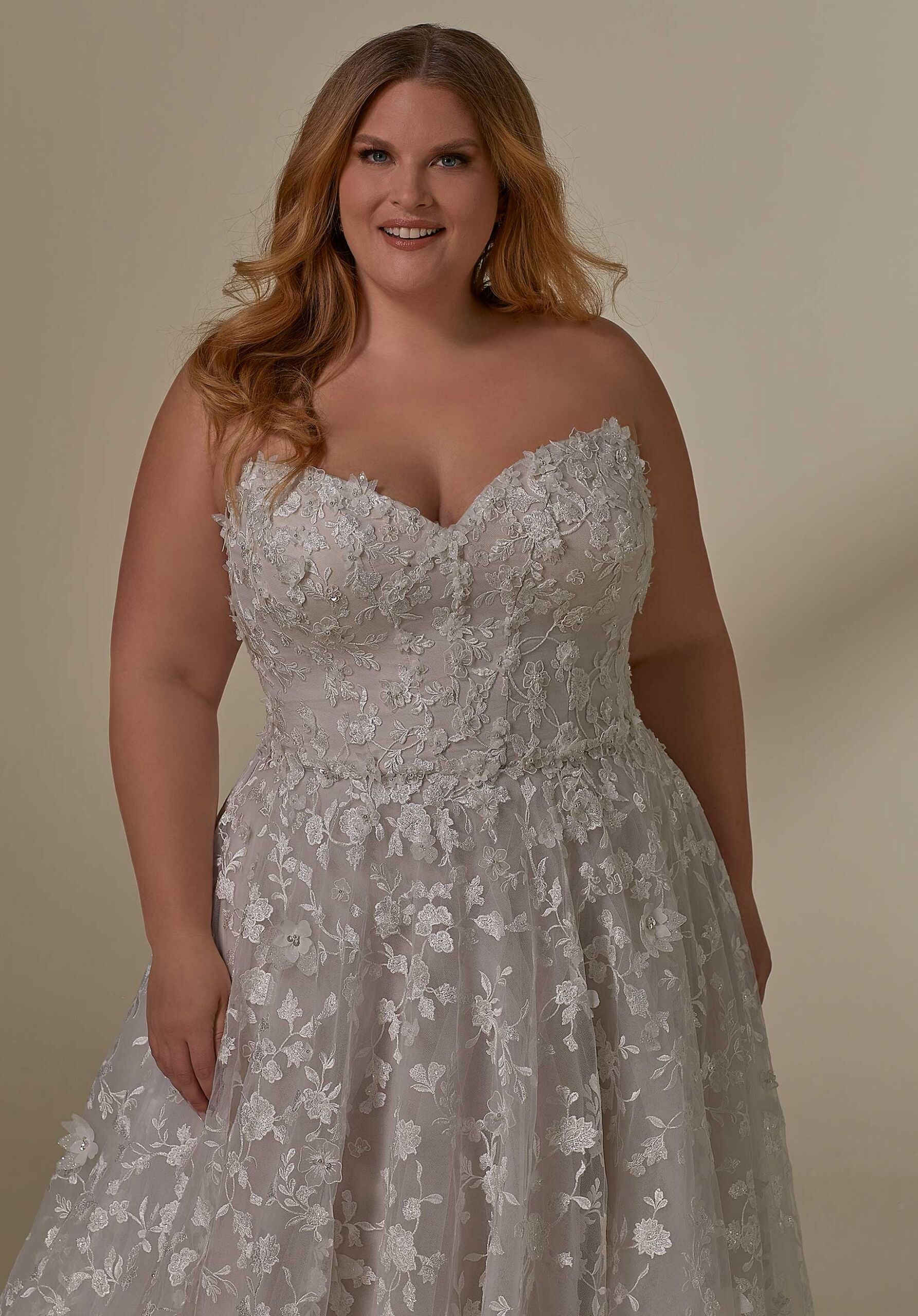 UNK-Laura image 6