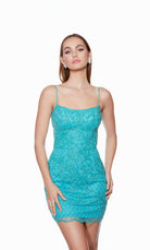 UNK-4660. Short, Square Neckline, Straight image 0