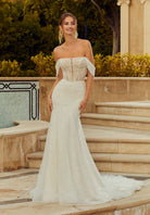 UNK-Roxanne image 0