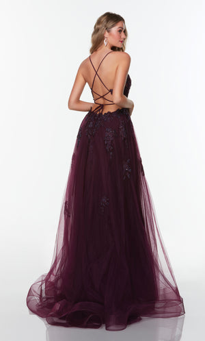 UNK-61263. Long, Plunging Neckline, Ball Gown image 1