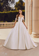 UNK-Rosemarie image 0