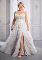 UNK-Courtney image 0