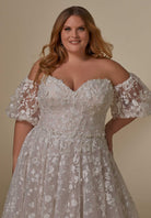 UNK-Laura image 5