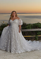UNK-Laura image 2
