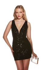 UNK-4892. Short, Plunging Neckline, Straight image 2