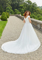 UNK-Essie image 2