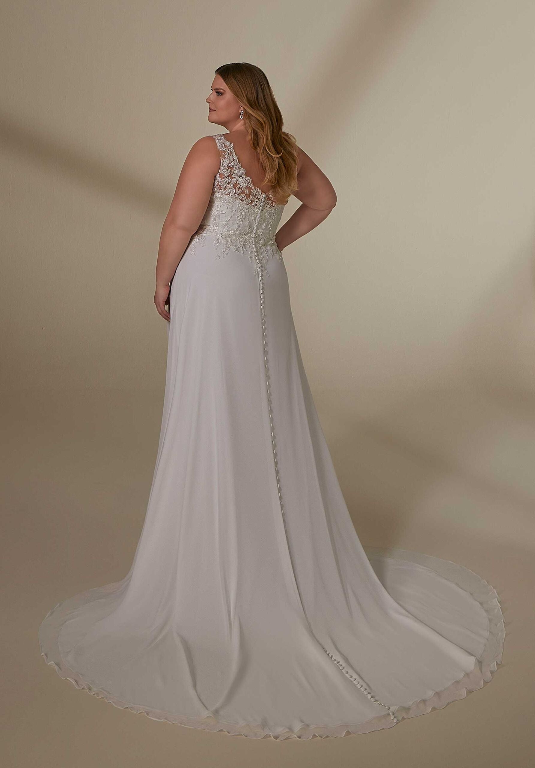 UNK-Lianne image 4