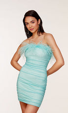 UNK-4728. Short, Strapless, Straight, Closed Back image 4