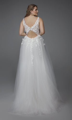 UNK-60894. Long, Plunging Neckline, A-line image 15