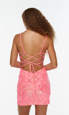 UNK-4534. Short, Scoop Neck, Straight, Strappy Back image 8