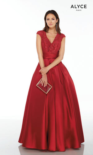 UNK-27278. Long, V-Neck, Medium Fullness image 1