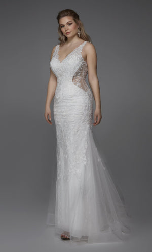 UNK-7017. Long, V-neck, Fit N Flare, V Shaped Back image 2