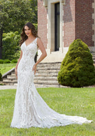 UNK-Donatella image 0