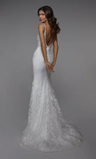 UNK-7028. Long Bridal Gown, Sweetheart Neckline, Fit N Flare image 2