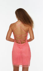 UNK-4244. Short, Scoop Neck, Straight image 3