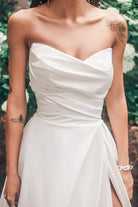 UNK-Larissa image 4
