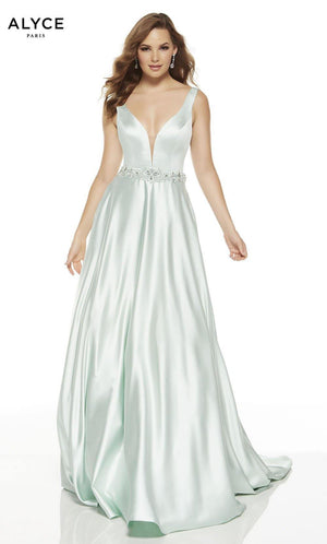 UNK-1422. Long, Plunging Neckline, A-Line image 4