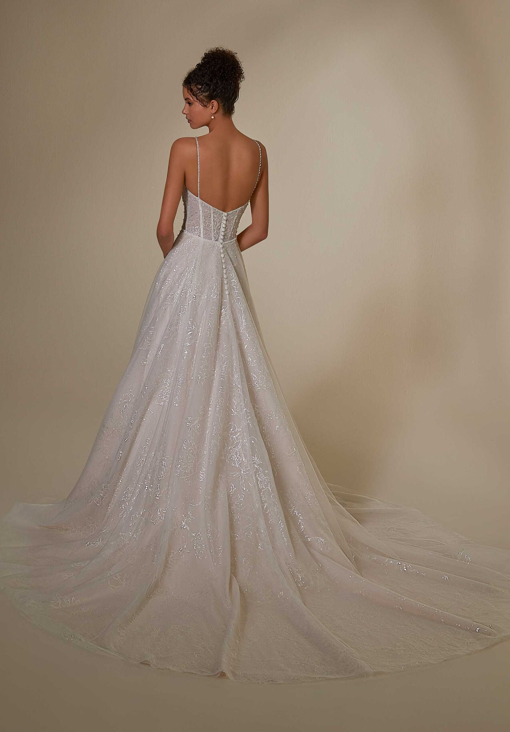 UNK-Mirella image 5