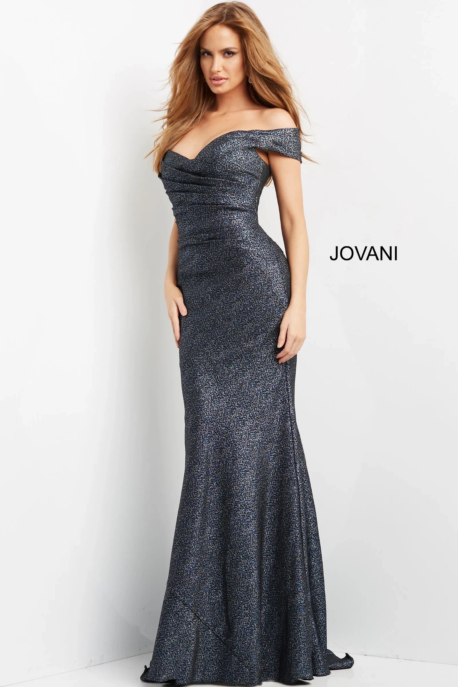 JVN-5459 image 3