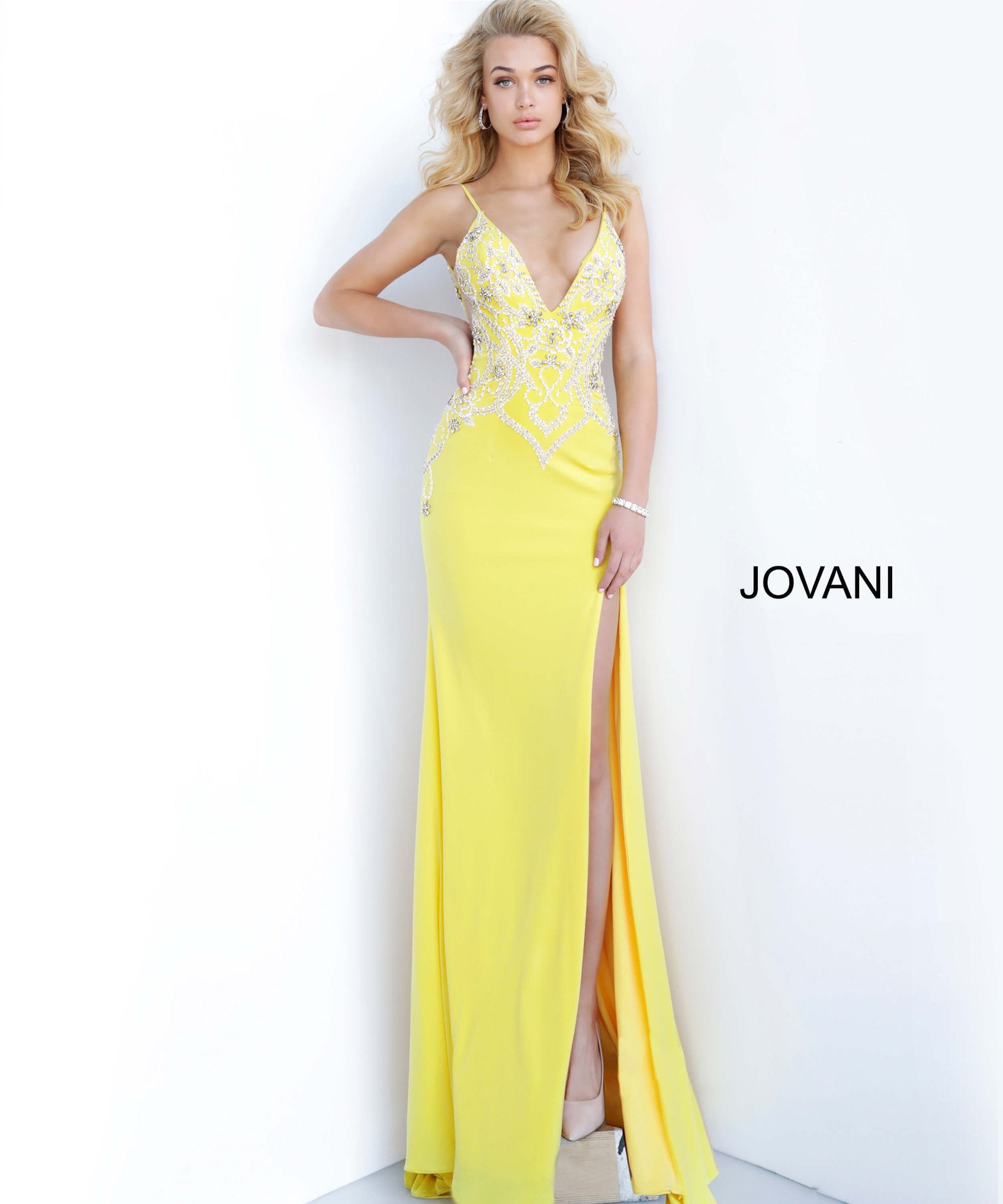 JVN-54927 image 5