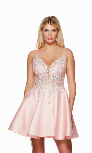 UNK-3131. Short, Plunging Neckline, A-line image 0