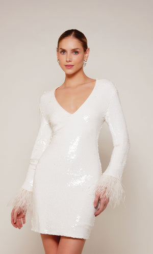 UNK-70027. Short, V-neck, Straight, Closed Back image 1