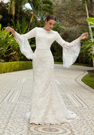 UNK-Gwenyth image 2