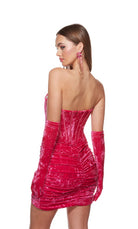 UNK-4692. Short, Strapless, Straight, Closed Back image 1