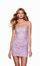 UNK-4663. Short, Square Neckline, Straight image 2