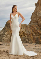 UNK-Malia image 0