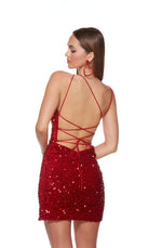 UNK-4750. Short, Square Neckline, Straight image 2