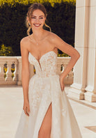 UNK-Renata image 3