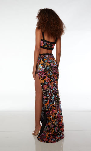 UNK-61689. Long, V-neckline, Straight, Closed Back image 1