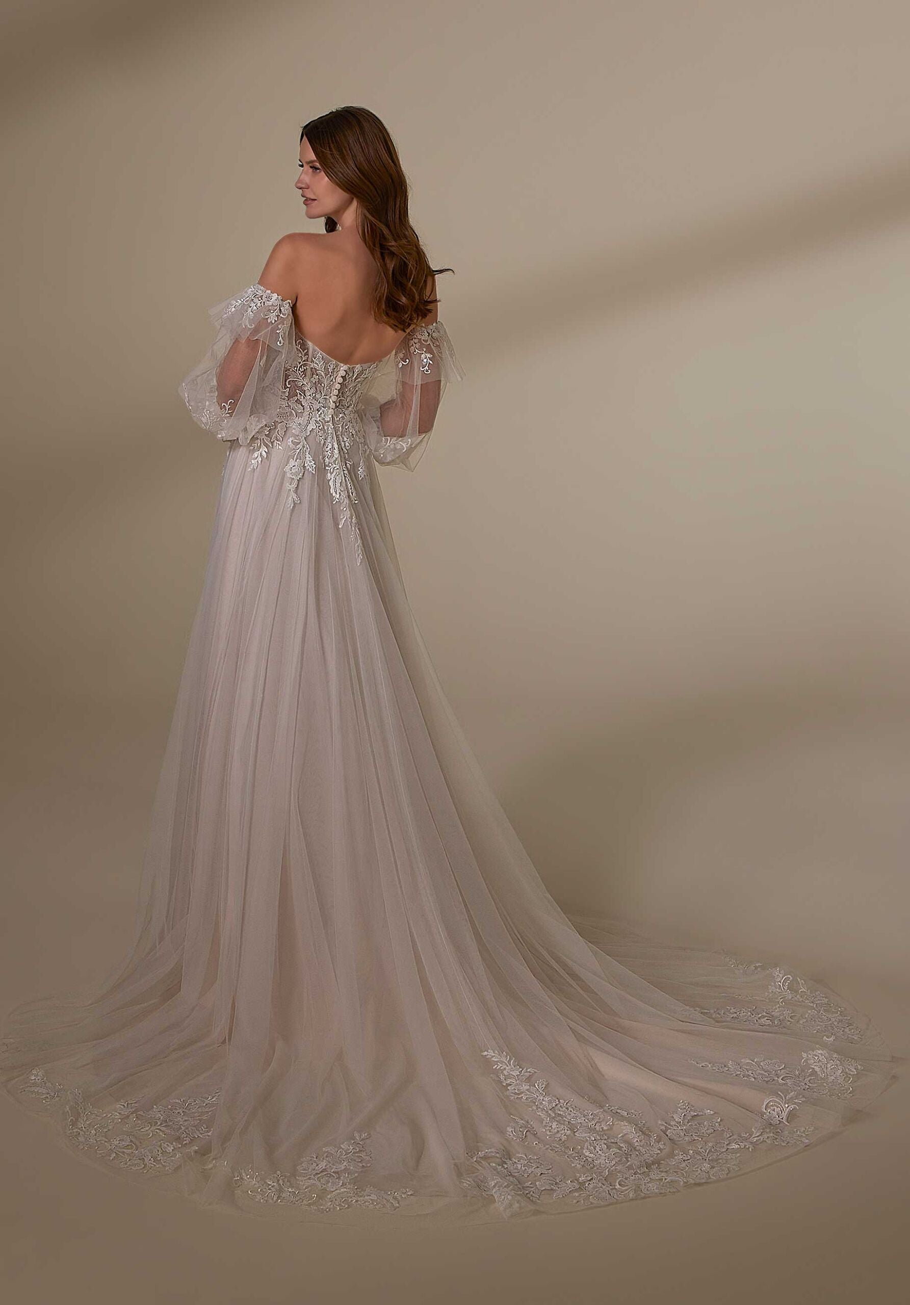 UNK-Maisie image 5
