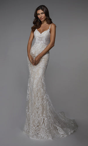 UNK-7028. Long Bridal Gown, Sweetheart Neckline, Fit N Flare image 3