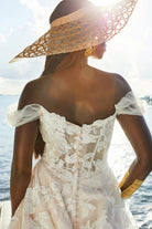UNK-Ioana image 0