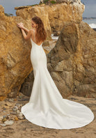 UNK-Malia image 2