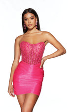 UNK-4916. Short, Strapless, Straight, Closed Back image 1