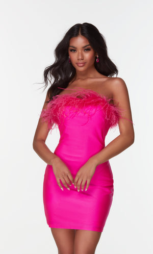 UNK-4524. Short, Strapless, Straight, Closed Back image 0