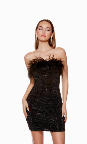 UNK-4728. Short, Strapless, Straight, Closed Back image 0