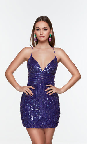 UNK-4536. Short, V-neck, Straight, Lace-up Back image 2