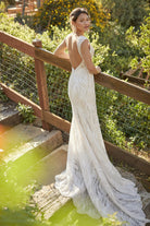 UNK-Khloe image 3