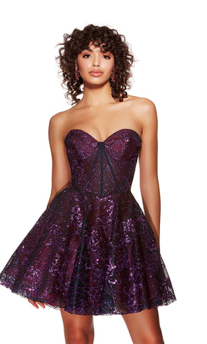 UNK-3770. Short, Sweetheart Neckline, A-line image 0