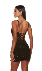 UNK-4910. Short, Plunging Neckline, Straight image 1