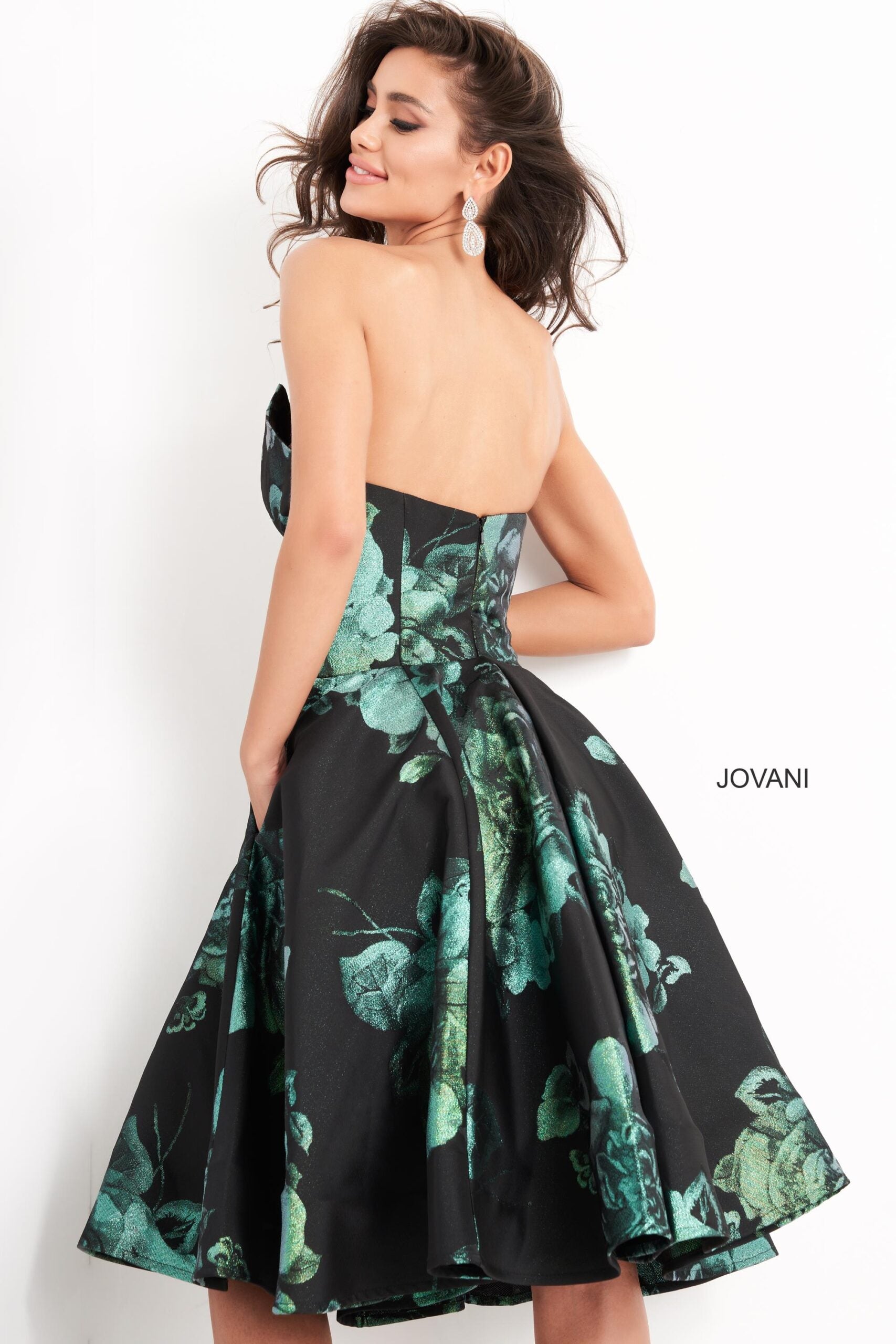JVN-4329 image 3