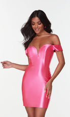 UNK-4525. Short, Off The Shoulder, Straight image 3