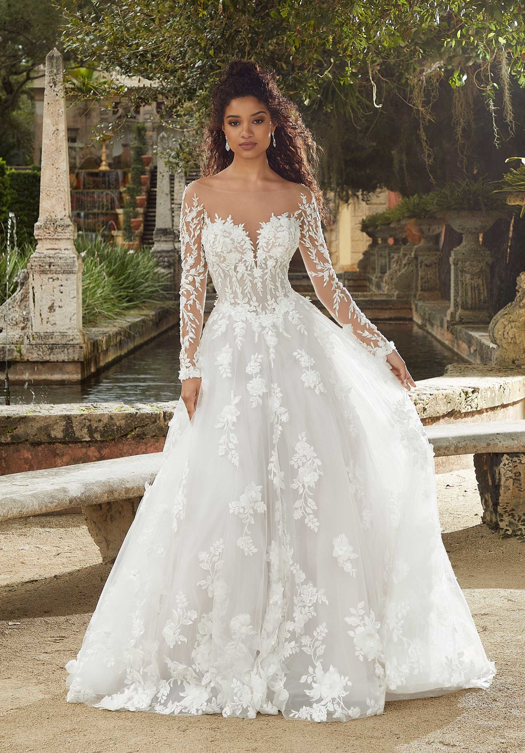 UNK-Farrah image 0